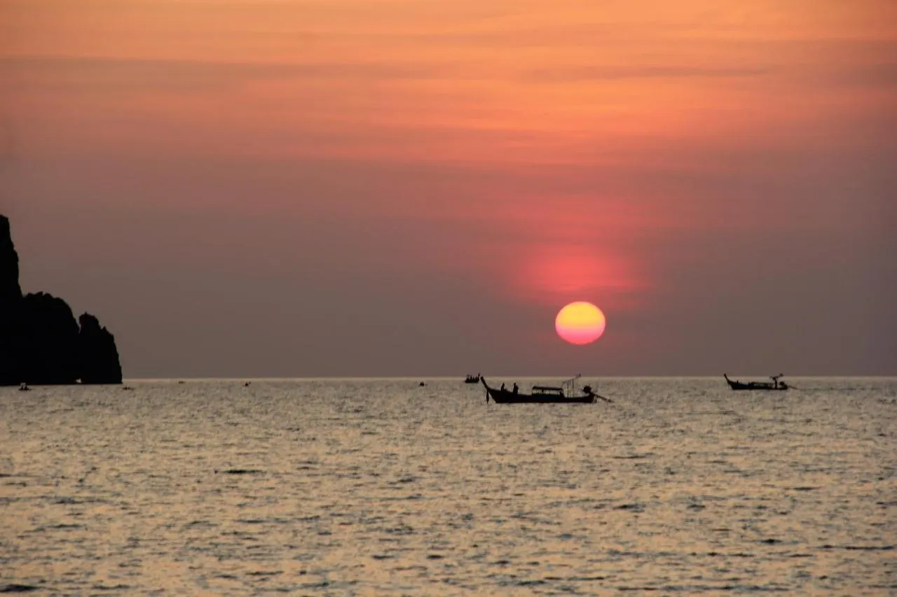 Phi Phi Seaside Bungalow Thajsko