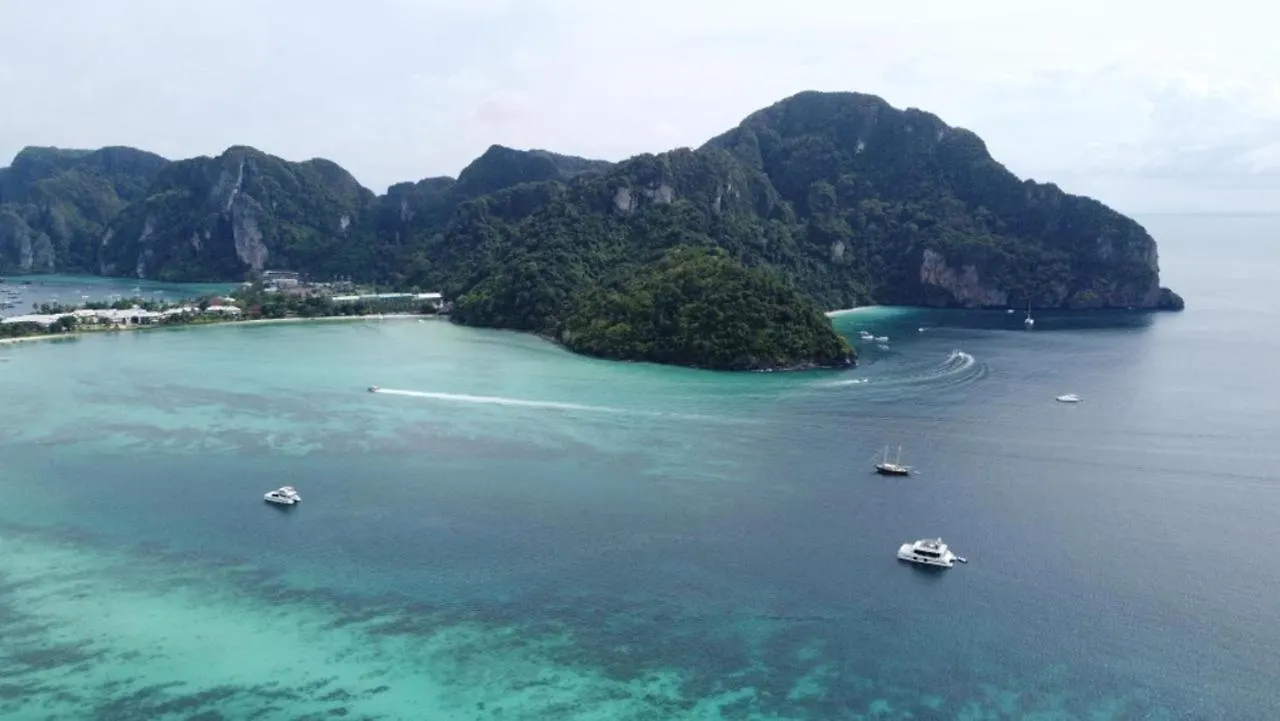Phi Phi Seaside Bungalow Phi Phi Don